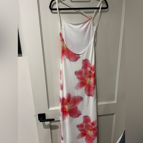 Glassons Mesh Maxi Dress - Picture 5 of 5